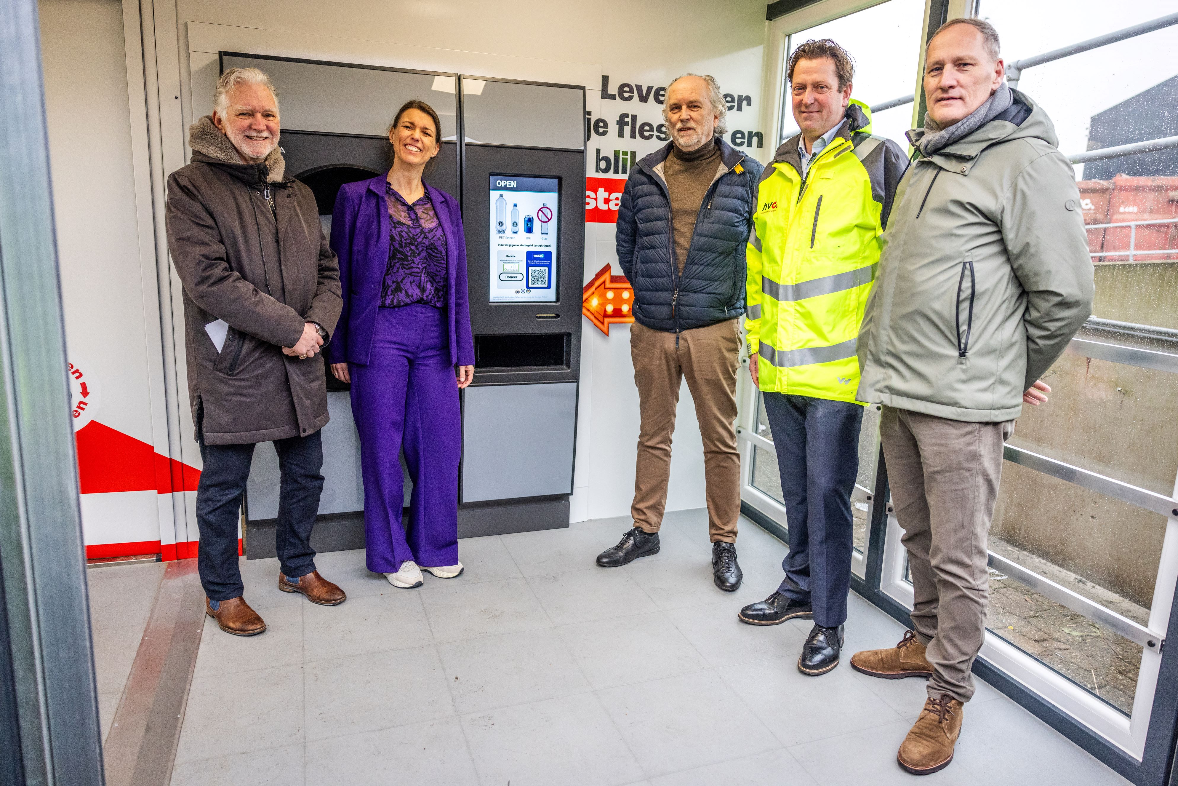 De statiegeldbulkmachine op ABS Dordrecht