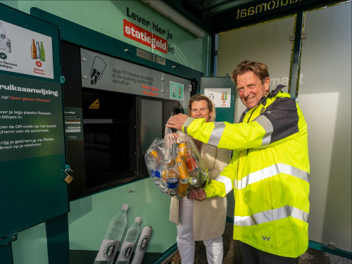Persmoment statiegeldbulkmachine ABS Den Helder